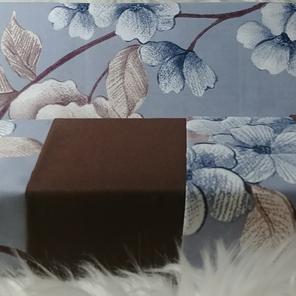 Metropolitan Bamboo Navy&Coffee Floral Queen Set… - Picture 3 of 9